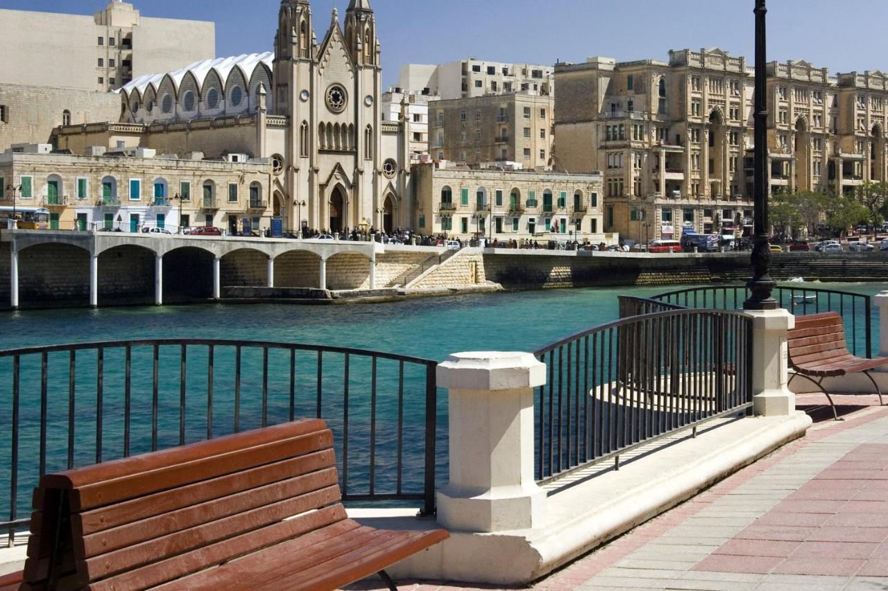Splendid Seaside Retreat On Spinola Bay Apartment Saint Julian's Bagian luar foto