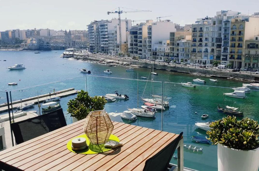 Splendid Seaside Retreat On Spinola Bay Apartment Saint Julian's Bagian luar foto