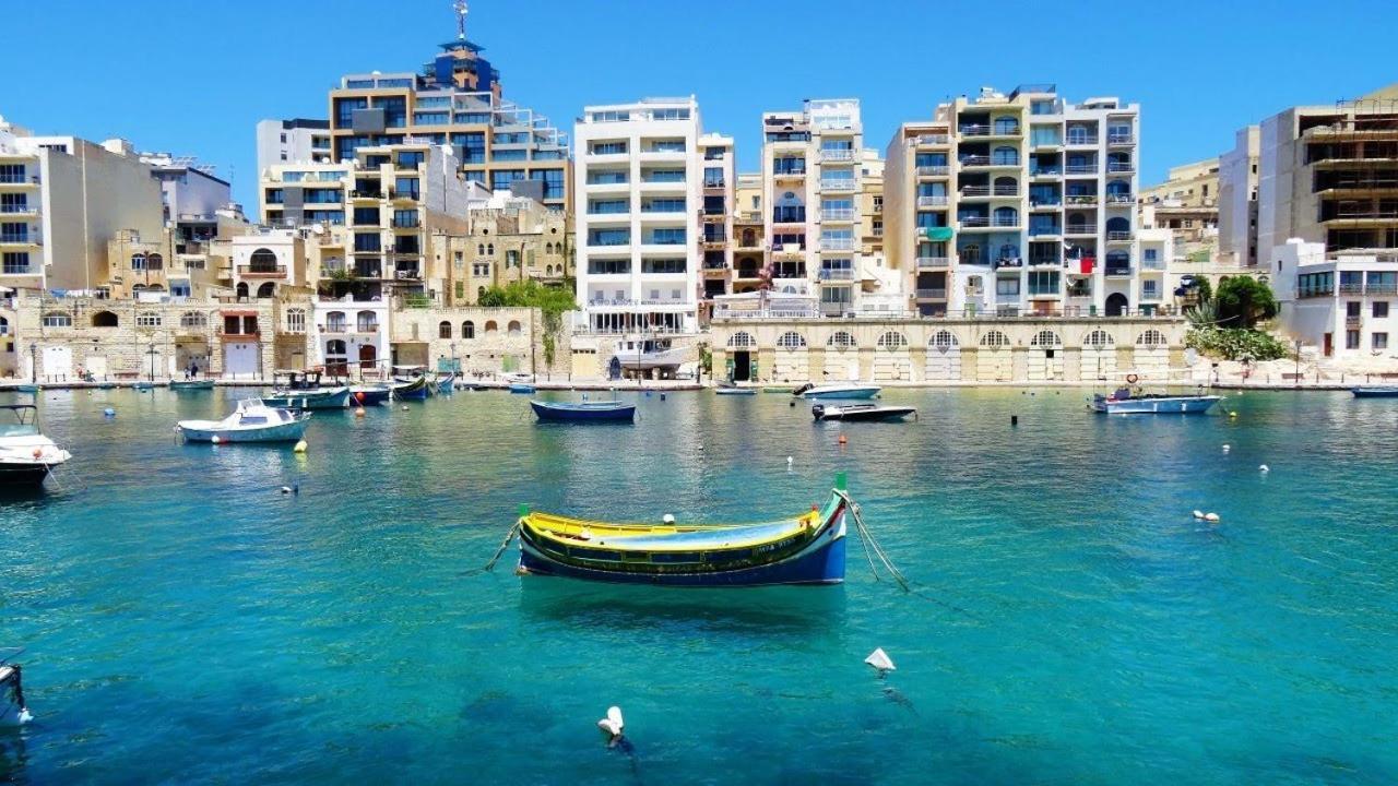 Splendid Seaside Retreat On Spinola Bay Apartment Saint Julian's Bagian luar foto
